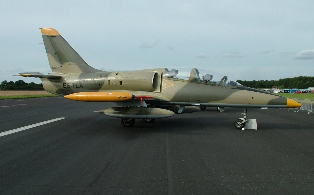 Aero_L-39_Albatros_Skyline_Aviation